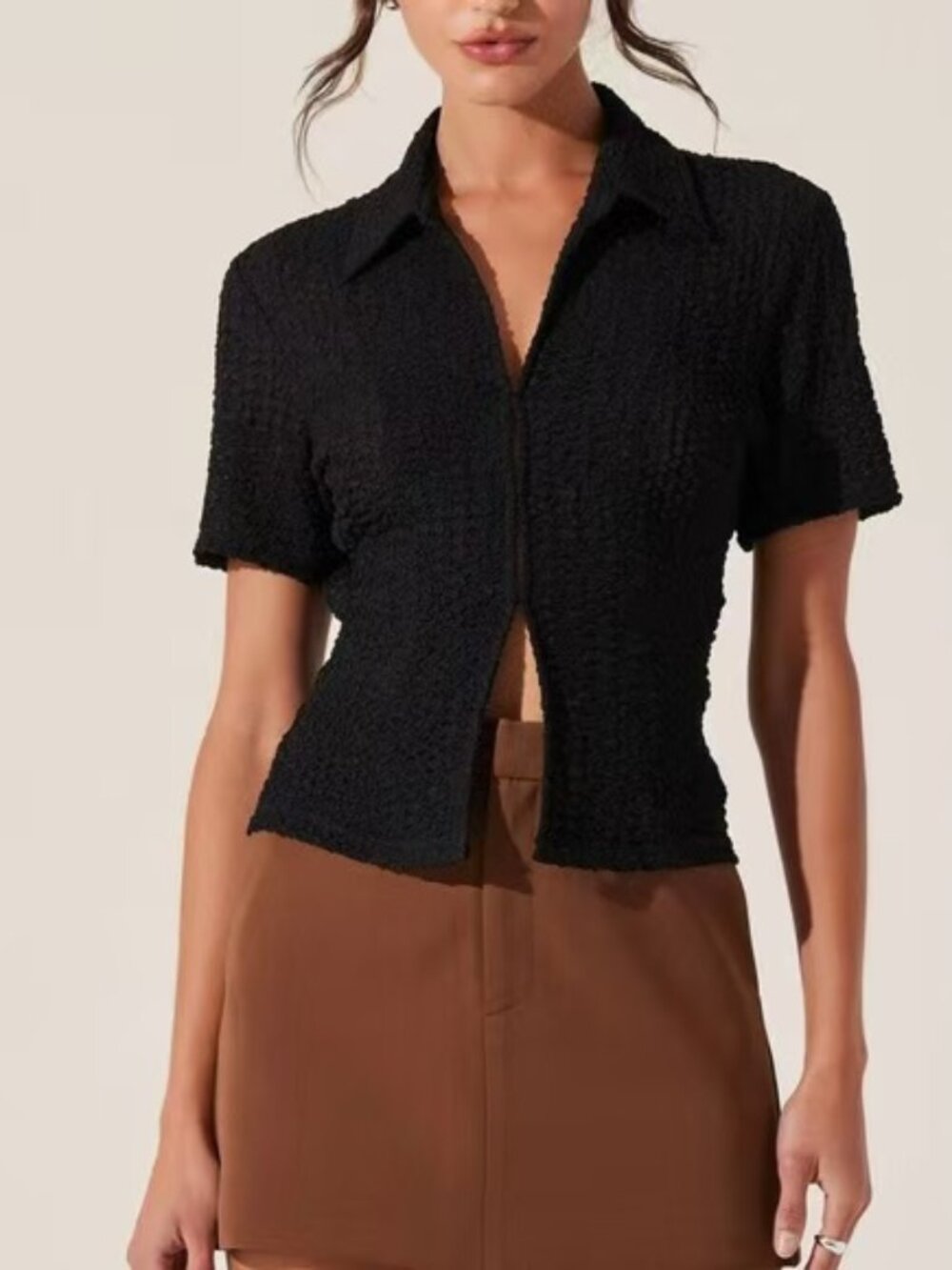 ASTR The Label Puckered Short Sleeve Top in Black.